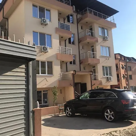 Прекрасные Солнечные Апартаменты * Nesebar